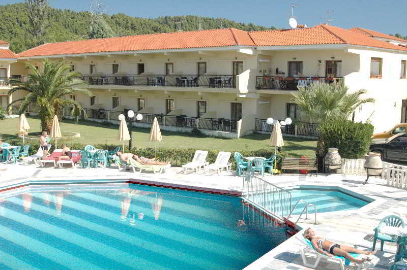 Aristotelis Hotel Fourka Bagian luar foto