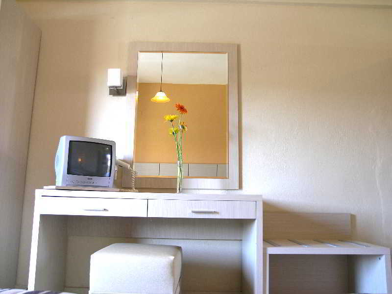 Aristotelis Hotel Fourka Bagian luar foto