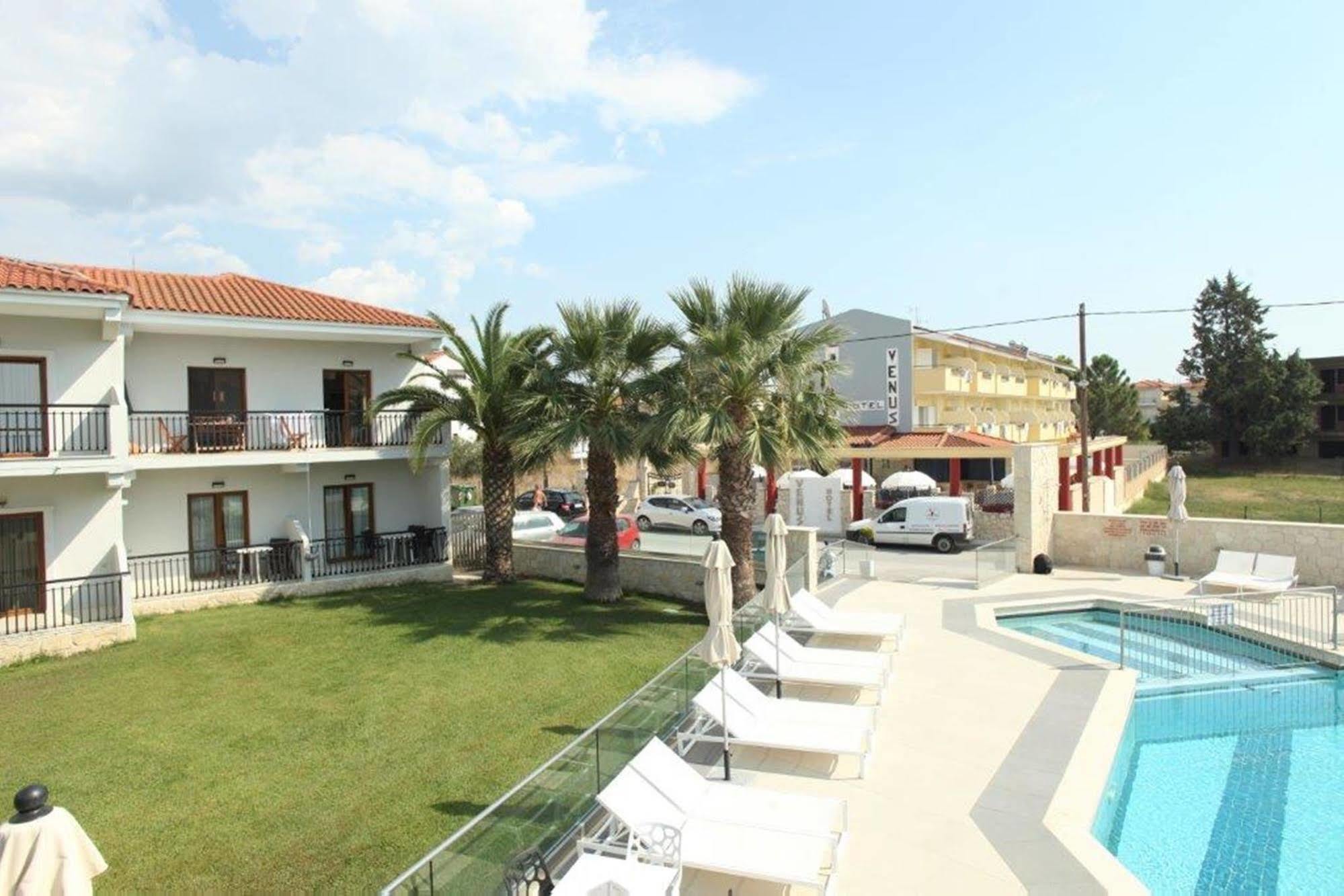 Aristotelis Hotel Fourka Bagian luar foto