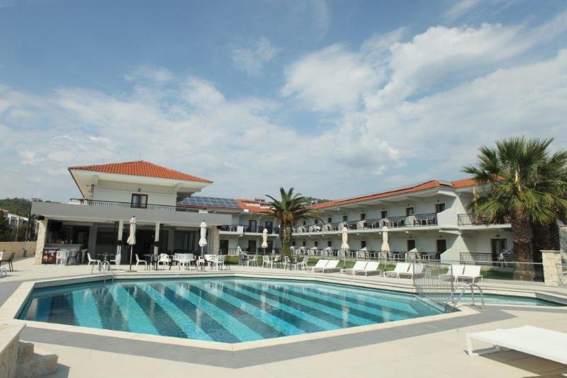 Aristotelis Hotel Fourka Bagian luar foto
