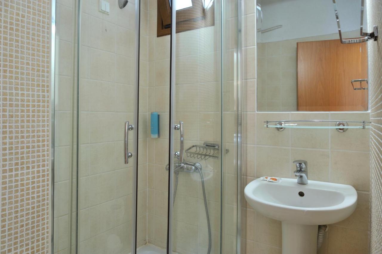Aristotelis Hotel Fourka Bagian luar foto