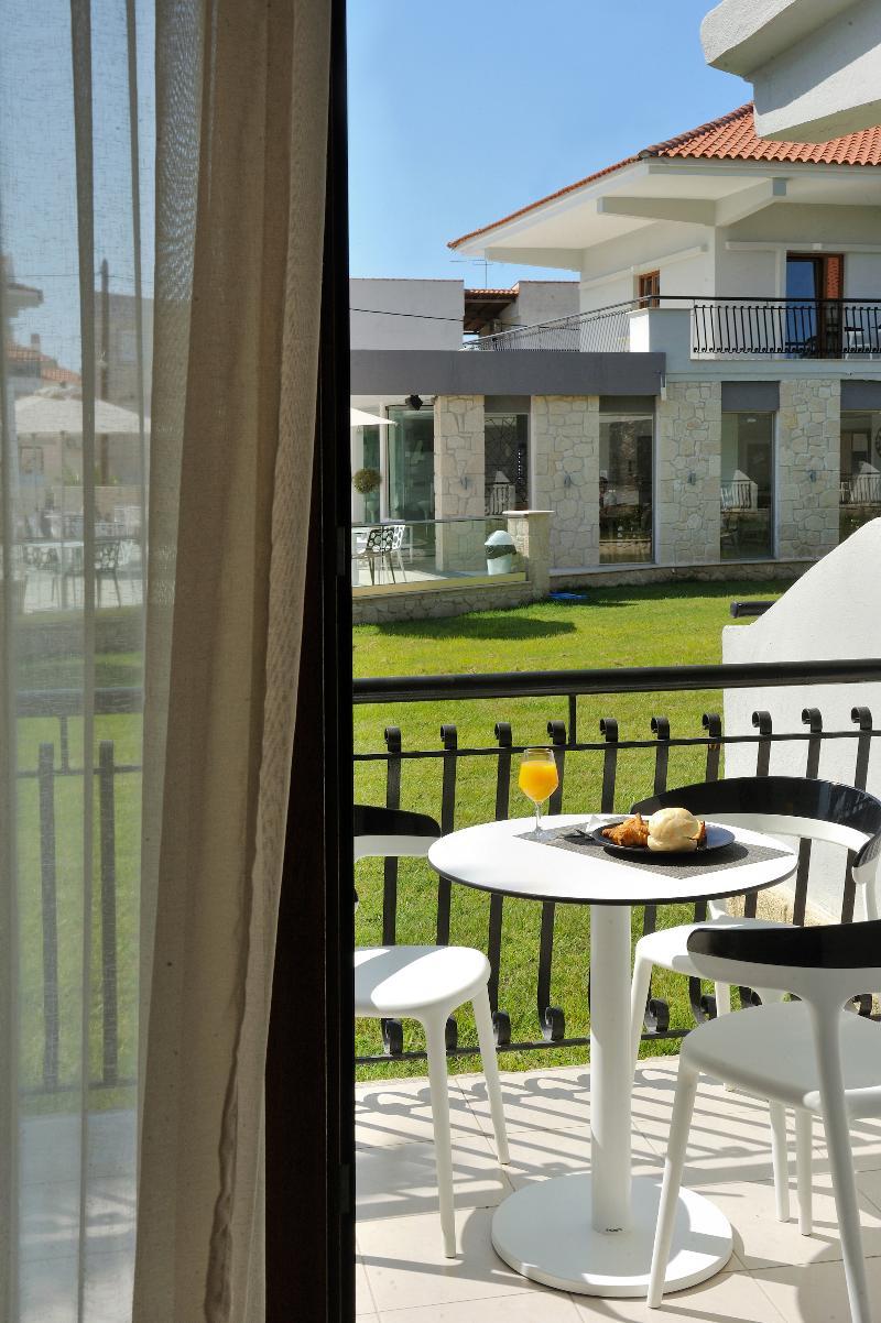 Aristotelis Hotel Fourka Bagian luar foto
